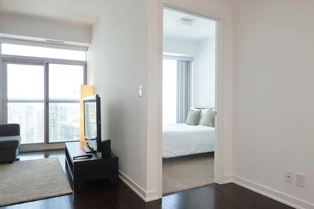 Condo Downtown, Cn Tower, Financial District Τορόντο Δωμάτιο φωτογραφία